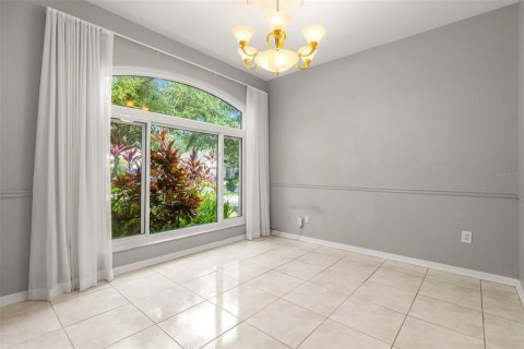 Villa ou maison à vendre à Tampa, Floride: 4 chambres, 157.84 m2 № 1248290 - photo 5