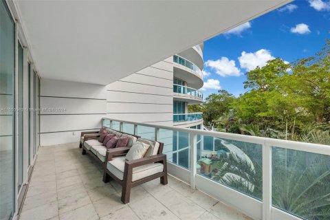 Copropriété à vendre à Miami, Floride: 2 chambres, 139.35 m2 № 1080001 - photo 19