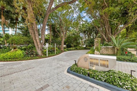 Copropriété à vendre à Miami, Floride: 2 chambres, 139.35 m2 № 1080001 - photo 23