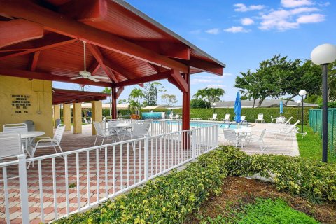 Copropriété à vendre à Delray Beach, Floride: 2 chambres, 108.42 m2 № 1079276 - photo 15