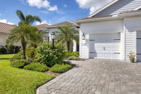 Casa en venta en Bradenton, Florida, 3 dormitorios, 249.91 m2 № 1402329 - foto 3