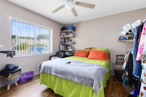 Condo in Orlando, Florida, 3 bedrooms  № 1402328 - photo 13