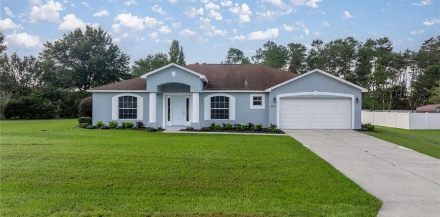 Casa en Ocala, Florida 3 dormitorios, 187.66 m2 № 1403649