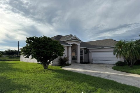 Casa en venta en Sarasota, Florida, 3 dormitorios, 180.79 m2 № 1401866 - foto 1