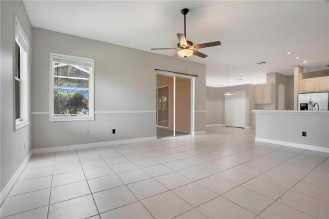 Villa ou maison à vendre à Tampa, Floride: 4 chambres, 266.91 m2 № 1401867 - photo 12