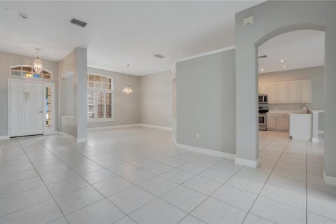 House in Tampa, Florida 4 bedrooms, 266.91 sq.m. № 1401867 - photo 3