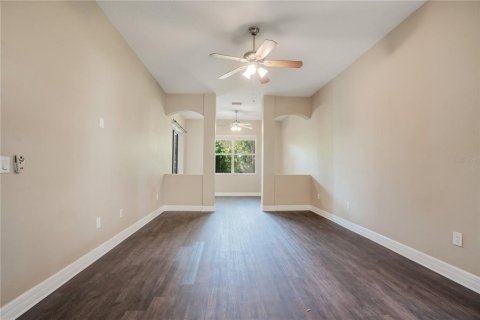 Villa ou maison à vendre à Tampa, Floride: 4 chambres, 266.91 m2 № 1401867 - photo 21