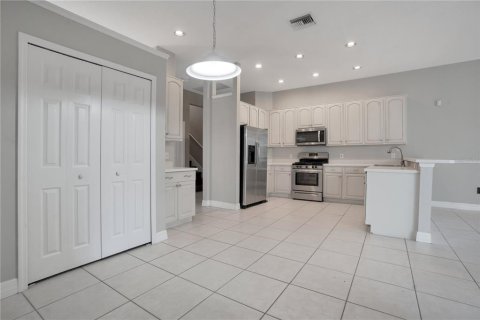 Casa en venta en Tampa, Florida, 4 dormitorios, 266.91 m2 № 1401867 - foto 24