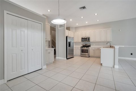 Villa ou maison à vendre à Tampa, Floride: 4 chambres, 266.91 m2 № 1401867 - photo 8