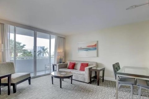 Copropriété à vendre à Fort Lauderdale, Floride: 1 chambre, 54.44 m2 № 839621 - photo 26
