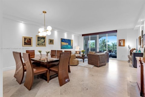 Condominio en venta en Key Biscayne, Florida, 3 dormitorios, 247.77 m2 № 616056 - foto 4