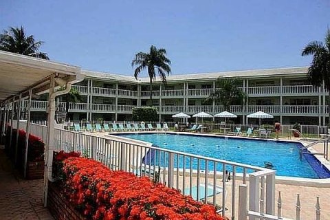 Condo in Fort Lauderdale, Florida, 1 bedroom  № 1127682 - photo 10