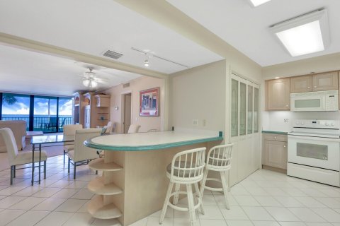 Condominio en venta en Tequesta, Florida, 2 dormitorios, 144 m2 № 203012 - foto 16