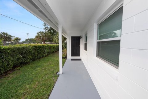 Villa ou maison à vendre à Lakeland, Floride: 2 chambres, 108.6 m2 № 1110150 - photo 4