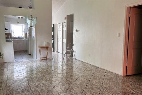 Duplex à vendre à Orlando, Floride: 2 chambres, 91.04 m2 № 1251528 - photo 8