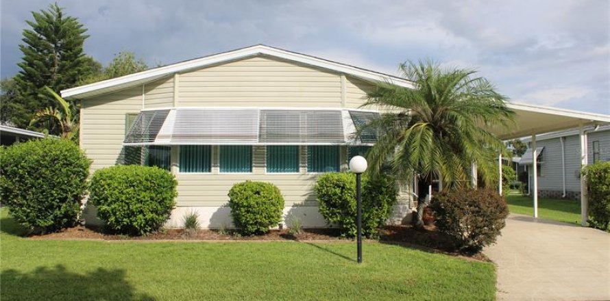 Apartment in Ellenton, Florida 2 bedrooms, 130.43 sq.m. № 231579