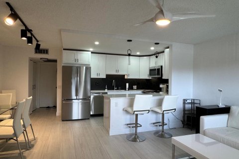 Condominio en venta en Boca Raton, Florida, 1 dormitorio, 66.89 m2 № 994365 - foto 17