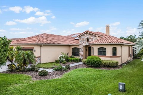 Villa ou maison à vendre à Kissimmee, Floride: 4 chambres, 243.03 m2 № 1268586 - photo 1