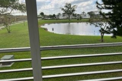 Copropriété à vendre à Boca Raton, Floride: 2 chambres, 108.51 m2 № 871924 - photo 13
