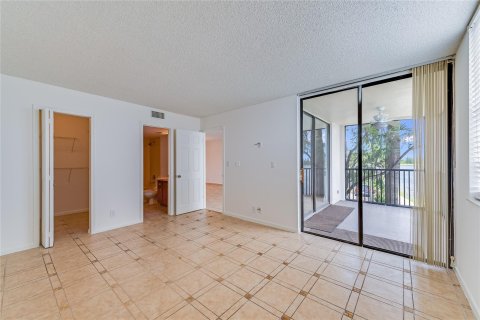 Copropriété à vendre à Oakland Park, Floride: 2 chambres, 85.47 m2 № 871892 - photo 17