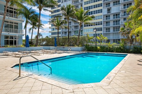 Condominio en venta en Deerfield Beach, Florida, 3 dormitorios, 274.99 m2 № 1135026 - foto 29