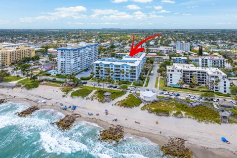 Condominio en venta en Deerfield Beach, Florida, 3 dormitorios, 274.99 m2 № 1135026 - foto 14