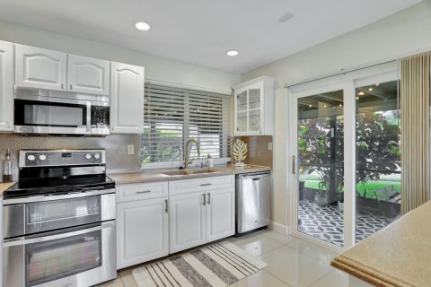 Villa ou maison à vendre à Margate, Floride: 2 chambres, 115.2 m2 № 1135027 - photo 15