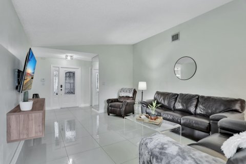 Casa en venta en Margate, Florida, 2 dormitorios, 115.2 m2 № 1135027 - foto 20