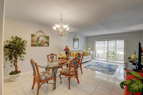 Condo in Delray Beach, Florida, 2 bedrooms  № 935236 - photo 19