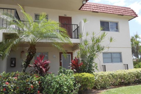 Condo in Delray Beach, Florida, 2 bedrooms  № 935236 - photo 26