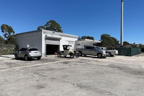 Immobilier commercial à vendre à Fort Pierce, Floride № 935224 - photo 10