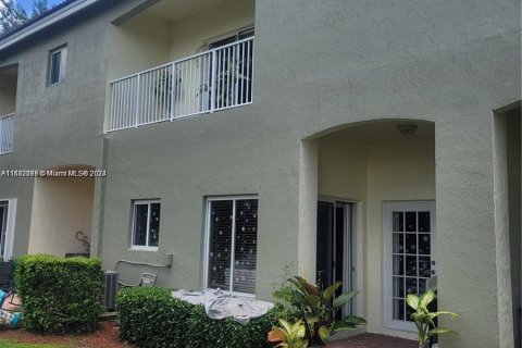 Townhouse in Homestead, Florida 3 bedrooms, 179.49 sq.m. № 1292943 - photo 9