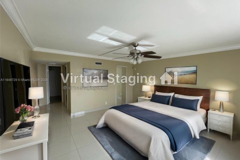 Copropriété à louer à Hallandale Beach, Floride: 1 chambre, 120.77 m2 № 1347719 - photo 12