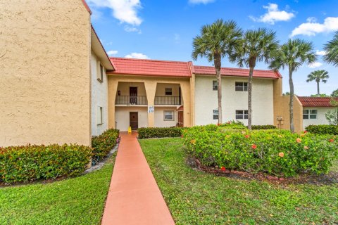 Condo in West Palm Beach, Florida, 2 bedrooms  № 1081448 - photo 19