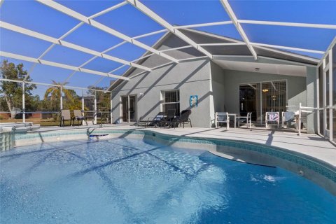 Villa ou maison à vendre à Kissimmee, Floride: 4 chambres, 169.27 m2 № 1307686 - photo 12