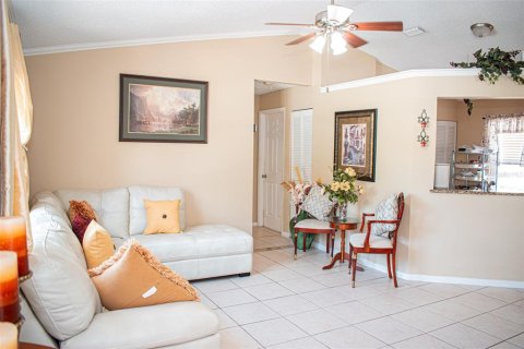 Casa en venta en Palm Bay, Florida, 3 dormitorios, 98.1 m2 № 1307750 - foto 5