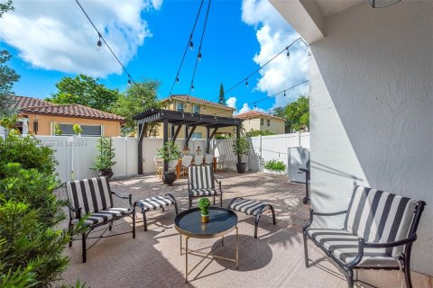 Adosado en venta en Miramar, Florida, 3 dormitorios, 121.14 m2 № 1345291 - foto 20