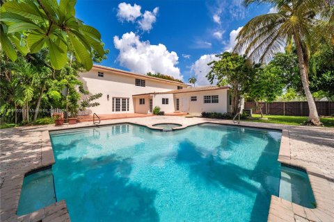 Villa ou maison à vendre à Miami, Floride: 5 chambres, 338.63 m2 № 1320848 - photo 27