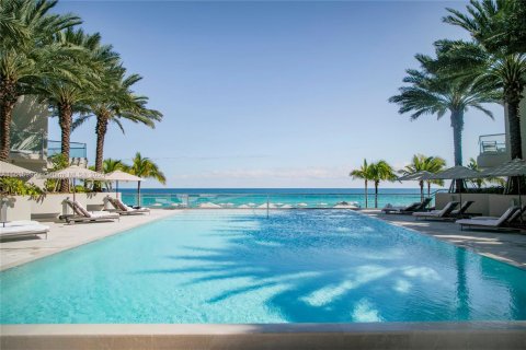 Copropriété à vendre à Sunny Isles Beach, Floride: 6 chambres, 998.7 m2 № 1238241 - photo 20