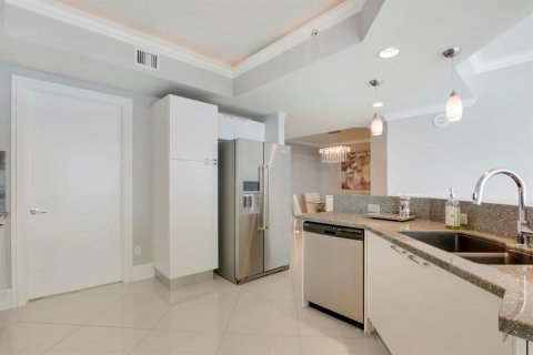 Condominio en alquiler en Riviera Beach, Florida, 3 dormitorios, 197.51 m2 № 697184 - foto 27