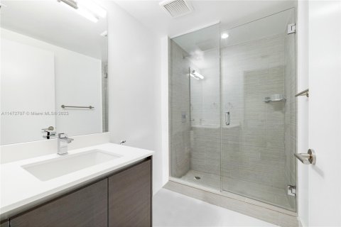 Copropriété à louer à Sunny Isles Beach, Floride: 3 chambres, 141.58 m2 № 782818 - photo 14