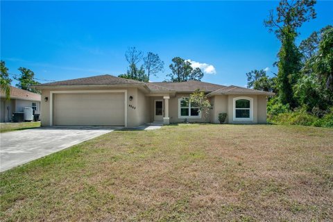 Villa ou maison à vendre à North Port, Floride: 4 chambres, 147.62 m2 № 1169119 - photo 1