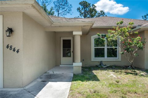 Villa ou maison à vendre à North Port, Floride: 4 chambres, 147.62 m2 № 1169119 - photo 8