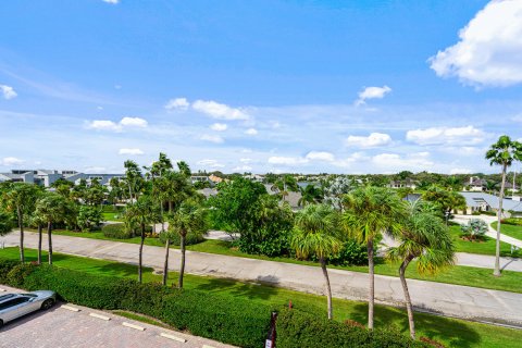 Condominio en venta en Vero Beach, Florida, 2 dormitorios, 174.66 m2 № 788663 - foto 21