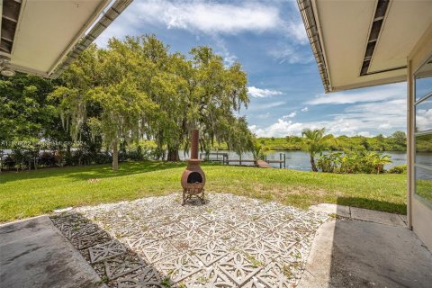 Villa ou maison à vendre à LaBelle, Floride: 2 chambres № 1401622 - photo 27