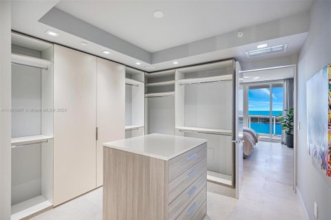 Condominio en venta en Miami Beach, Florida, 3 dormitorios, 188.03 m2 № 1391895 - foto 10