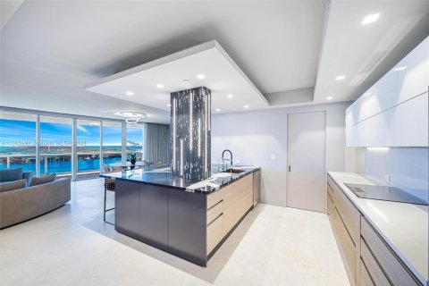 Condominio en venta en Miami Beach, Florida, 3 dormitorios, 188.03 m2 № 1391895 - foto 5