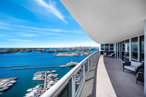 Condominio en venta en Miami Beach, Florida, 3 dormitorios, 188.03 m2 № 1391895 - foto 19