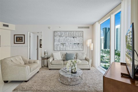 Copropriété à vendre à Sunny Isles Beach, Floride: 3 chambres, 134.43 m2 № 1377498 - photo 6