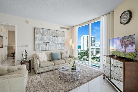 Copropriété à vendre à Sunny Isles Beach, Floride: 3 chambres, 134.43 m2 № 1377498 - photo 4